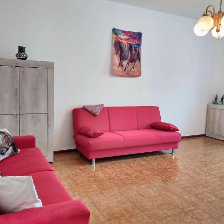 Apartment Condominio Dei Giardini By Interhome Bellano Luaran gambar